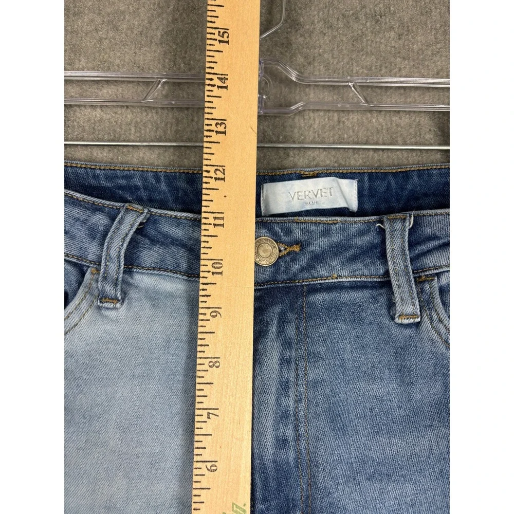 Vervet T5709 Patchwork Flare Jeans High Rise Mixed Wash Size 31 Blue Boho